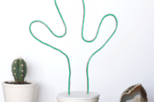 DIY neon cactus light