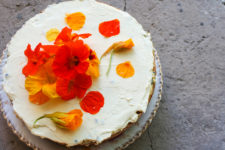 DIY passion fruit cake with flowers