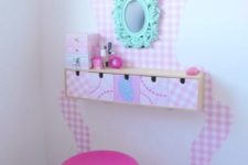 15 Ikea Moppe hacked into a glam girl’s vanity with pink contact paper