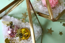 DIY glam Christmas terrariums with glitter