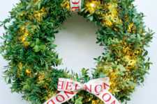 DIY faux boxwood Christmas wreath with lights