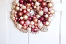 DIY stylish ornament wreath