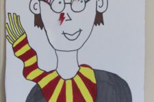 06 pin the scar on Harry Potter is an easy and fun game the kids can try