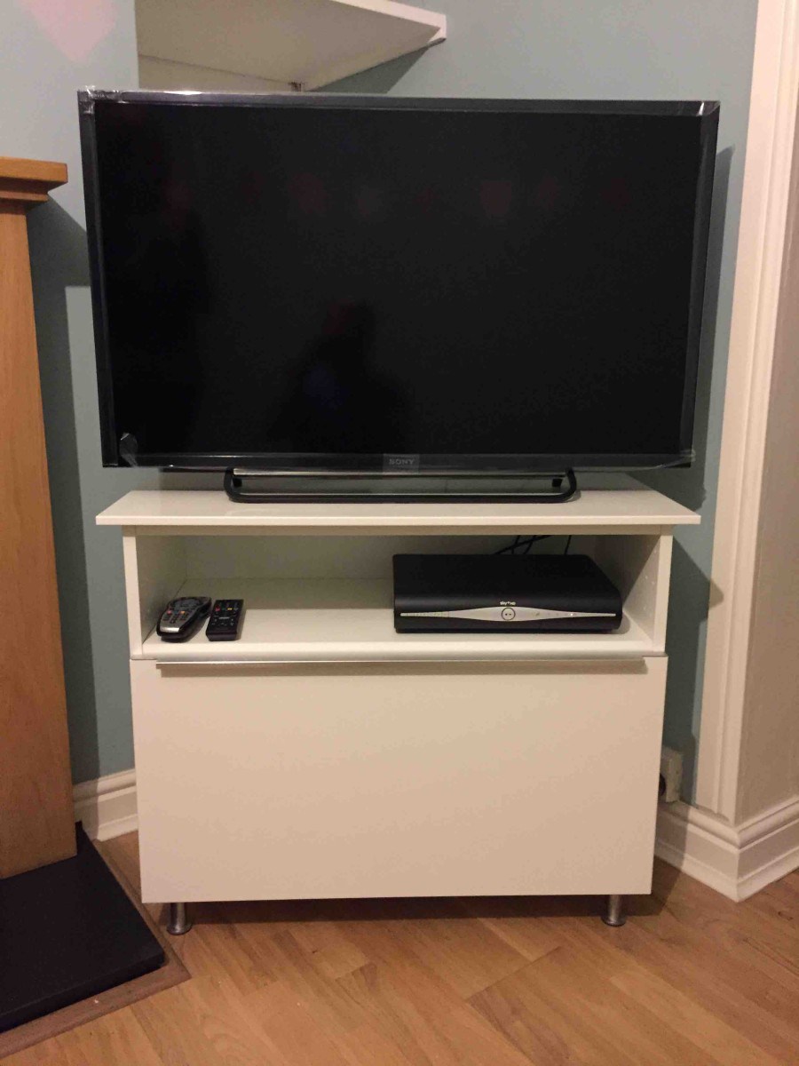 DIY Metod cabinet into an IKEA TV stand