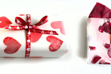 DIY rose petals and hearts gift wrapping
