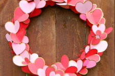 DIY Valentine’s Day wreath with red and pink hearts