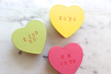 DIY conversation heart boxes for kids Valentine parties