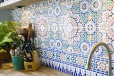 06 colorful patterned Morocan-inspired tiles will spruce up your kitchen decor