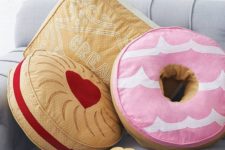 09 cookie pillows of various looks is exactly what you need for a dining or living room