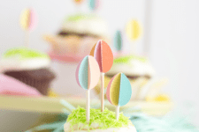DIY 3D pastel Easter egg cupcake toppers