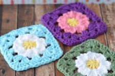 DIY colorful crochet daisy coasters