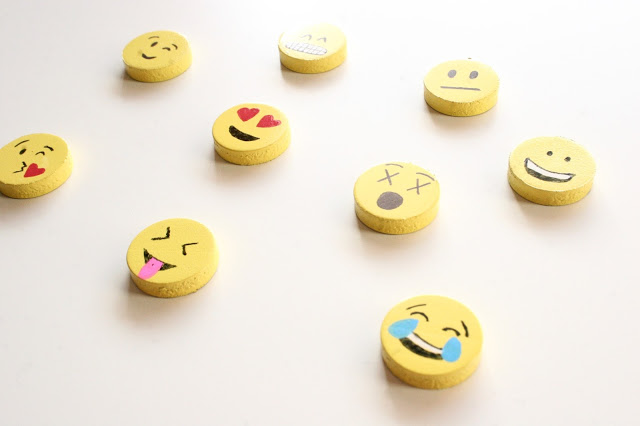 DIY colorful emoji magnets (via www.thesurznickcommonroom.com)