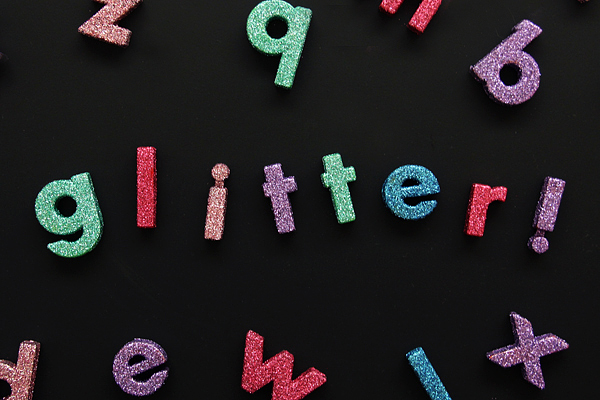DIY glitter letter magnets (via studiodiy.com)