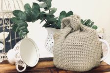 DIY neutral crocheted tea cozy