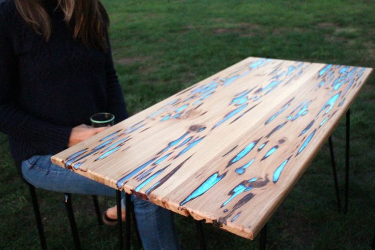 DIY wood and blue resin table (via www.instructables.com)