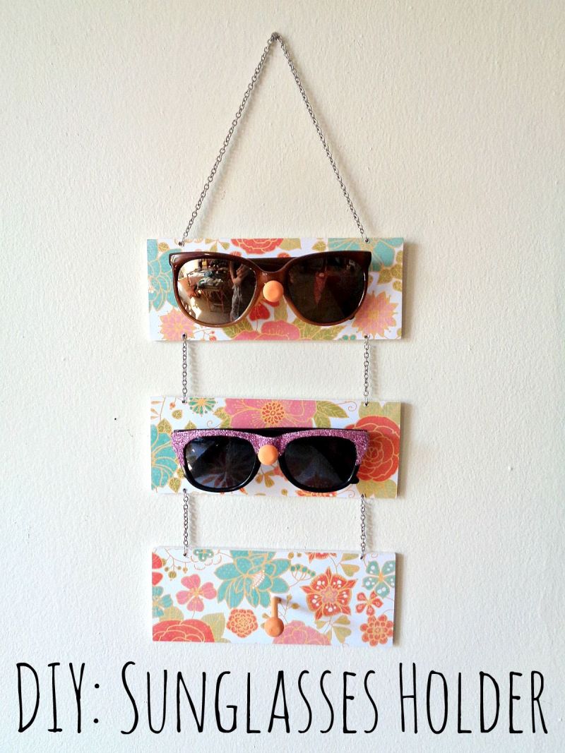 DIY bright plaque sunglasses holder