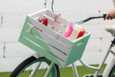 DIY shabby chic bike crate in white and mint