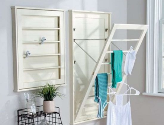 DIY wall-mounted drying rack (via thewhoot.com)
