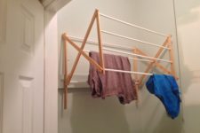 DIY wall-mounted foldable rack of a usual one