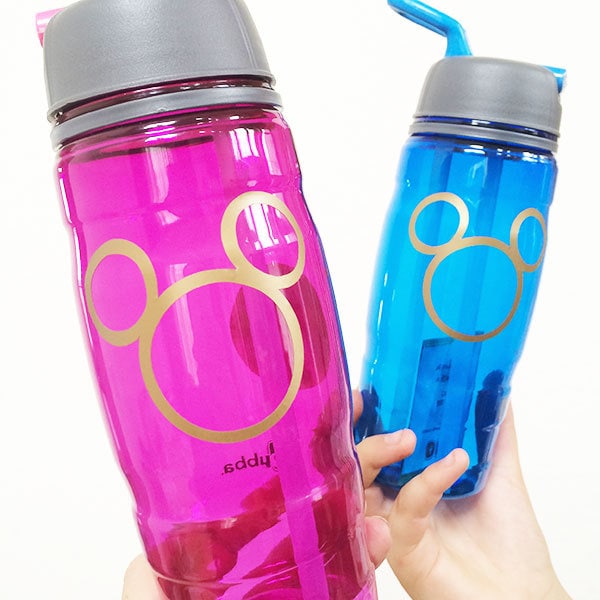 https://i.shelterness.com/2018/06/simple-diys-to-personalize-your-water-bottle-6.jpg