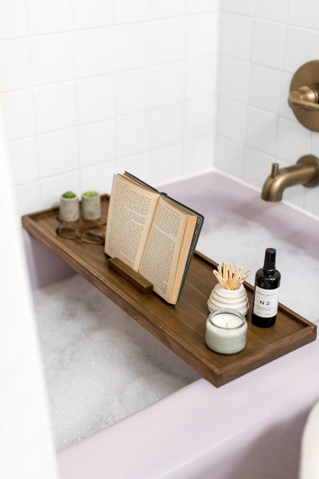 DIY vintage-inspired wooden bath tray (via www.hunker.com)