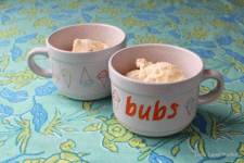 DIY bowls with ice cream and nickname decor