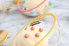 DIY ice cream bowls with a colorful edge