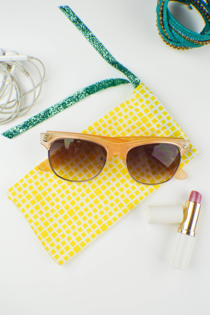 DIY colorful pineapple-inspired sunglasses case (via revamperate.com)
