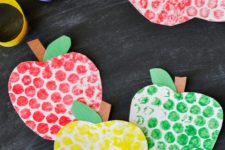 DIY bubble wrap painted apples as cards or decor