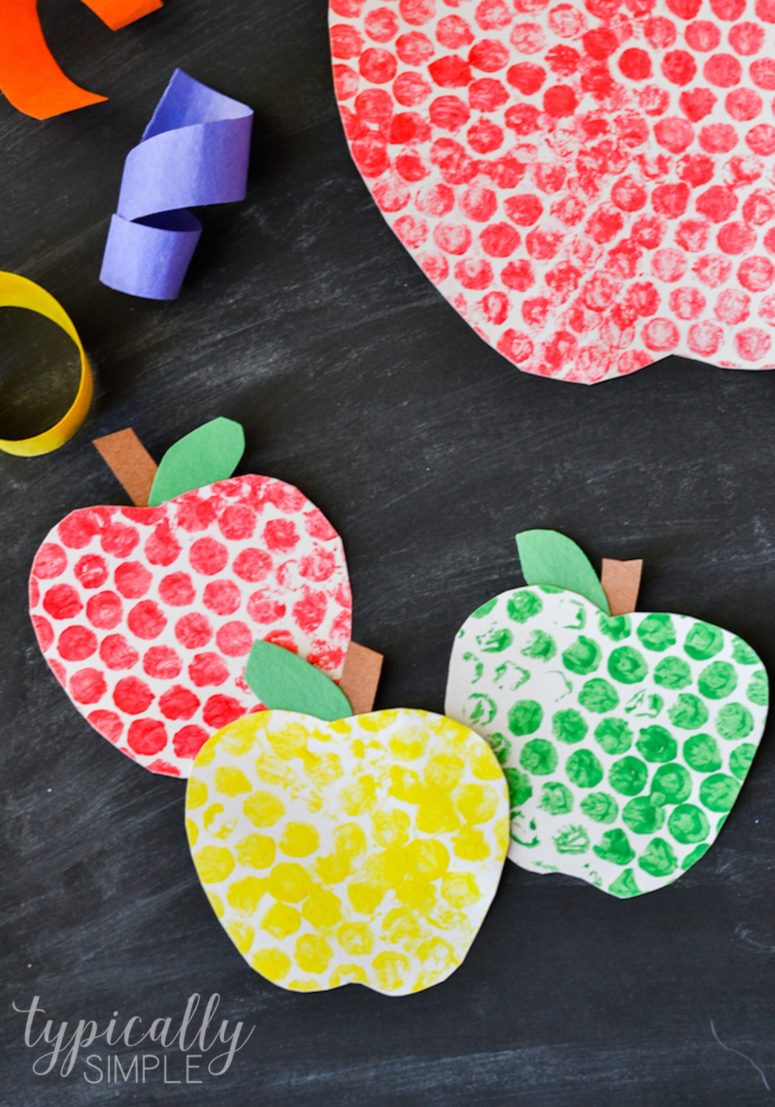 DIY bubble wrap painted apples as cards or decor (via typicallysimple.com)