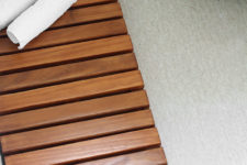 DIY hardwood bathroom mat or a mat of repurposed wooden slats