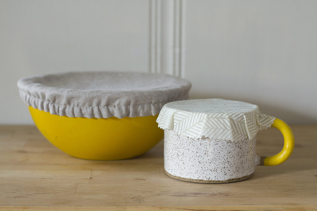 DIY reusable bowl covers of beeswax fabric (via childerhouseblog.com)