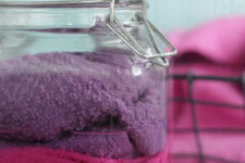 DIY cleaning wipes for bathrooms