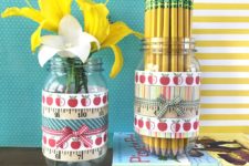 DIY back to school pencil holder with apple print paper