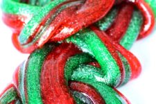 DIY peppermint Christmas slime in red and green