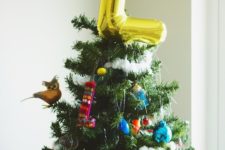 DIY shiny letter balloon Christmas tree topper