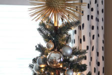DIY shiny metallic star burst Christmas tree topper
