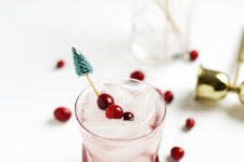 DIY tinsel Christmas tree drink stirrers