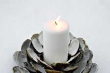 DIY glitter seashell Christmas candle holder