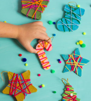 14 DIY Candy Cane Christmas Crafts To Repeat - Shelterness
