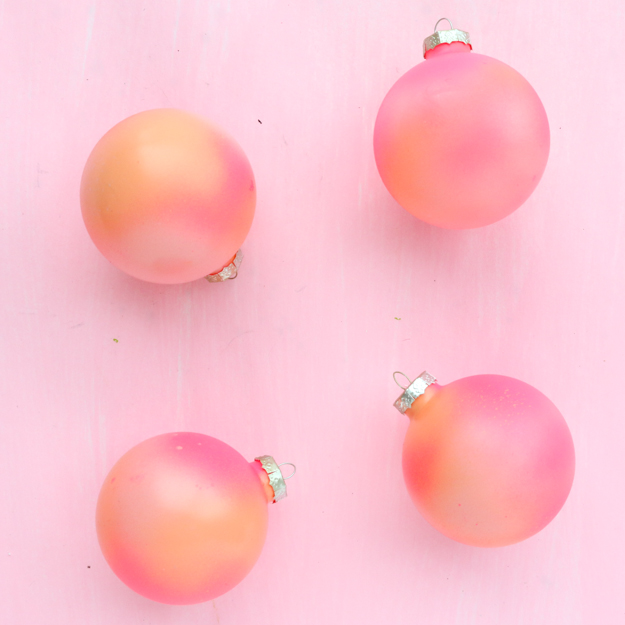 DIY bold gradient Christmas ornaments (via akailochiclife.com)