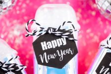 DIY New Year confetti push up pops