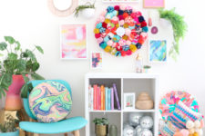DIY very colorful pompom wall clock