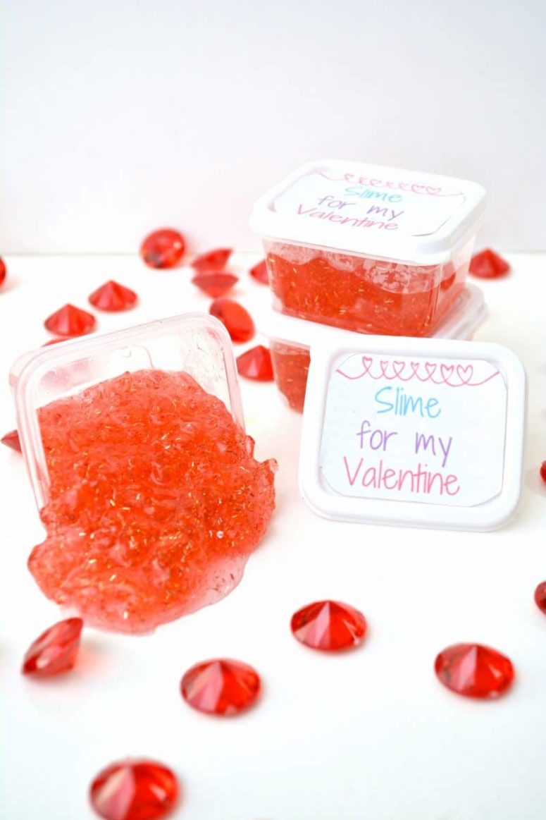 DIY hot red Valentine's Day slime (via crayonsandcravings.com)