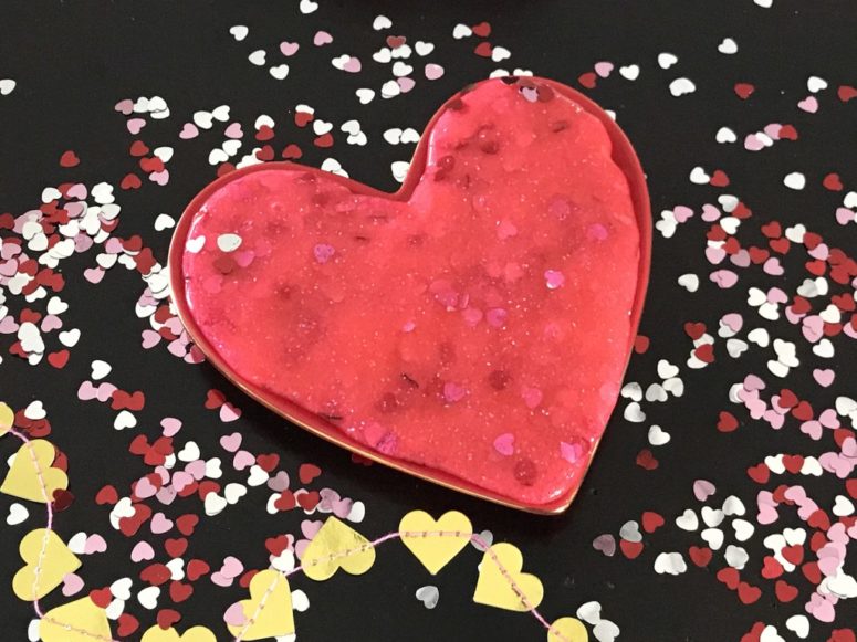 DIY glitter slime with hearts (via moneysavvyliving.com)