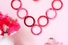 DIY yarn wrapped heart wreath for Valentine’s Day