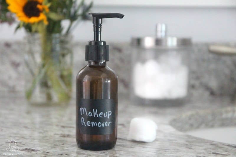 DIY makeup remover with olive oil and witch hazel (via mommypotamus.com)