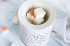 DIY inexpensive soy wax melts with essential oils
