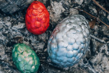 DIY Game of Thrones dragon eggs for party or home decor
