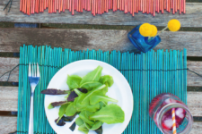 DIY colorful dyed bamboo skewer placemats